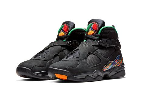 Official Images of the Air Jordan 8 Tinker “Air Raid” Finally Surface Air Jordan Retro 8, Air Jordan 8 Retro, Nike Air Jordan 8, Nike Air Max 2, Air Jordan 8, Tinker Hatfield, Jordan Shoes Retro, Kicks Shoes, Air Raid