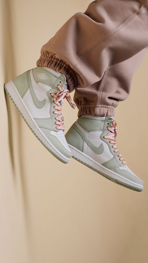 Women's Air Jordan 1 'Seafoam' release Thursday 8/12. Enter Draw: https://feature.com/collections/current-releases Air Jordan 1 Seafoam, Jordan 1 Seafoam, Womens Air Jordan 1, Womens Air Jordan, Jordan Shoes For Women, Wmns Air Jordan 1, Air Jordans Women, Dr Shoes, Nike Shoes Girls