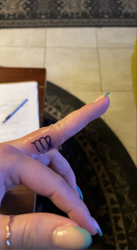 Virgo Tattoo On Finger, Virgo Finger Tattoos For Women, Virgo Tattoo Finger, Virgo Finger Tattoo, Virgo Glyph, Virgo Sign Tattoo, Side Finger Tattoos, Virgo Symbol, Finger Tattoo For Women