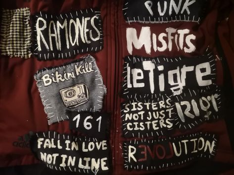 Punk Band Patches Diy, Homemade Patches Punk, Punk Band Patches, Punk Slogans, Punk Jacket Ideas, Band Patches Diy, Crust Pants Patch Ideas, Patch Ideas Punk, Patch Jacket Ideas