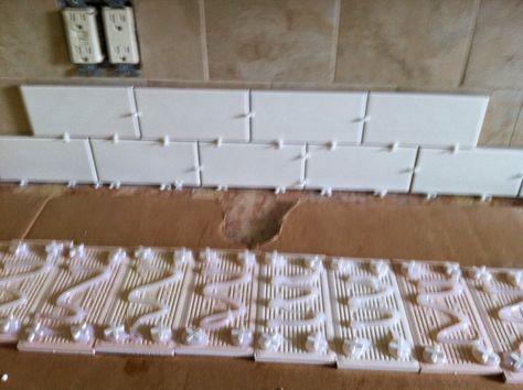 tiling over tile Tile Over Tile, Cleaning Bathroom Tiles, Old Tiles, Brick Backsplash Kitchen, Tile Backsplash Bathroom, Diy Kitchen Backsplash, Kitchen Design Diy, Kitchen Tiles Design, Brick Backsplash