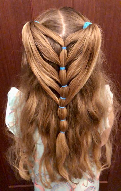 Kids Mermaid Hair, Mermaid Hairstyles For Kids, Toddler Hairstyles Girl Fine Hair, Witchy Hair, Girls Updo, Easy Little Girl Hairstyles, Bubble Braid, V Hair, Girl Hair Dos