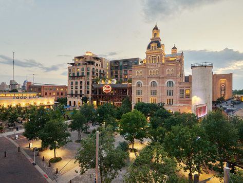 San Antonio Wedding Venues, Hotel Emma, San Antonio Riverwalk, San Antonio River, Downtown San Antonio, San Antonio Wedding, San Antonio Weddings, Affordable Wedding Venues, River Walk