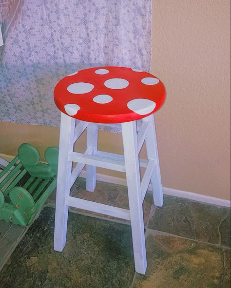 Cottagecore Furniture Bedroom, Diy Thrift Decor, Mushroom Home Decor Diy, Cottagecore Bedroom Decor Diy, Cottage Core Bedroom Decor Diy, Cottagecore Bedroom Furniture, Diy Mushroom Decor Bedroom, Cottage Core Decor Diy, Cute Barstools