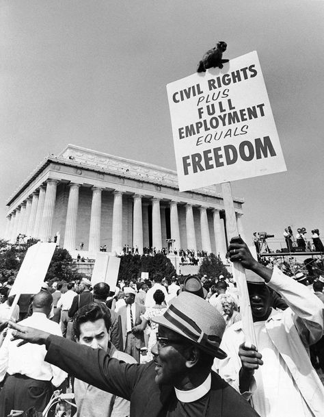 "Civil Rights Plus Full Employment Equals Freedom." Demonstration in front of the Lincoln Memorial in Washington, D.C.  Photo credit: Consolidated News Pictures / Getty Images March On Washington, Black Panthers, Happy Black, Lincoln Memorial, Civil Rights Movement, I Have A Dream, Interesting History, African History, Us History