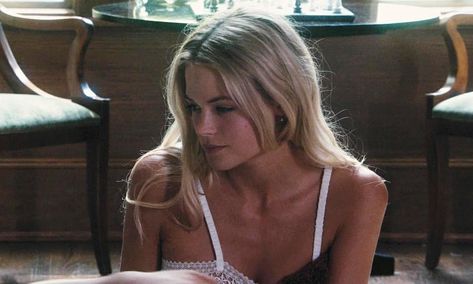 Picture of Gabriella Wilde Gabrielle Wilde, Gabriela Wilde, Nina Dobrev Vampire Diaries, Gabriella Wilde, Angelic Aesthetic, Aesthetic Images, Girl Next Door, Just Girl Things, Style Icon