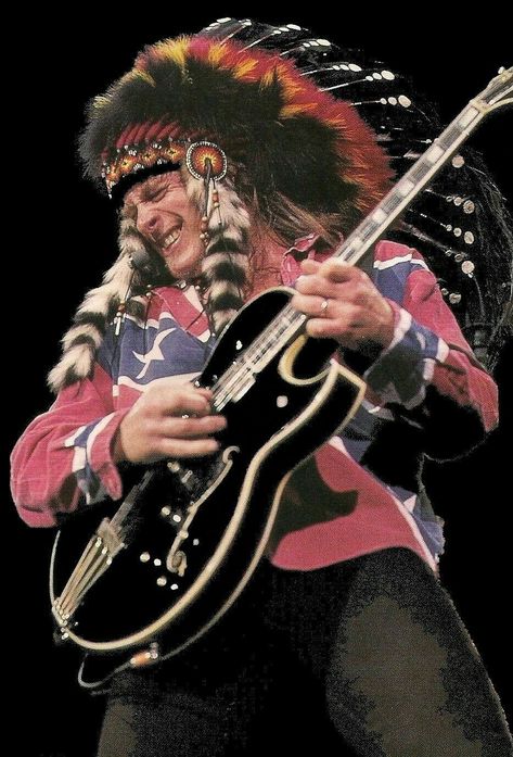 Ted Nugent, Rock And Roll History, Country Bands, Rock Guitarist, Heavy Rock, Rock Guitar, Rock N Roll Music, Guitar Hero, Best Rock