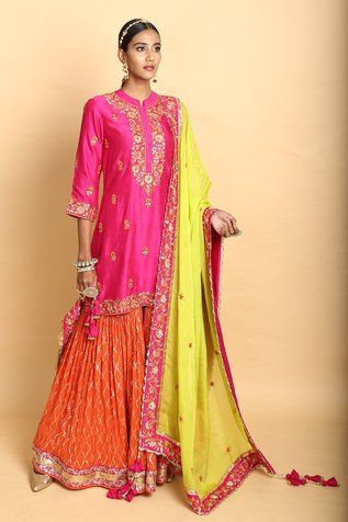 Vikram Phadnis, Embroidery Kurta, Mehendi Outfit, Kurta Sharara Set, Pink Kurta, Kurta Sharara, Lehnga Dress, Salwar Designs, Pakistani Wedding Dress