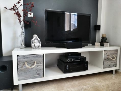 Ikea Expedit TV stand with pallet boxes - IKEA Hackers // Simple idea for an entertainment unit. Ikea Tv Shelf, Tv Stand Hack, Diy Tv Stand Ideas, Etagere Kallax Ikea, Unique Tv Stands, Ikea Tv Stand, Ikea Sideboard, Ikea Regal, Ikea Tv