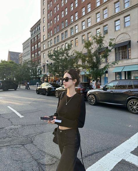 Karina Day N Night, Suwon, Aespa Karina, September 2, Black Outfit, Abba, Instagram Update, Mbti, Korean Girl