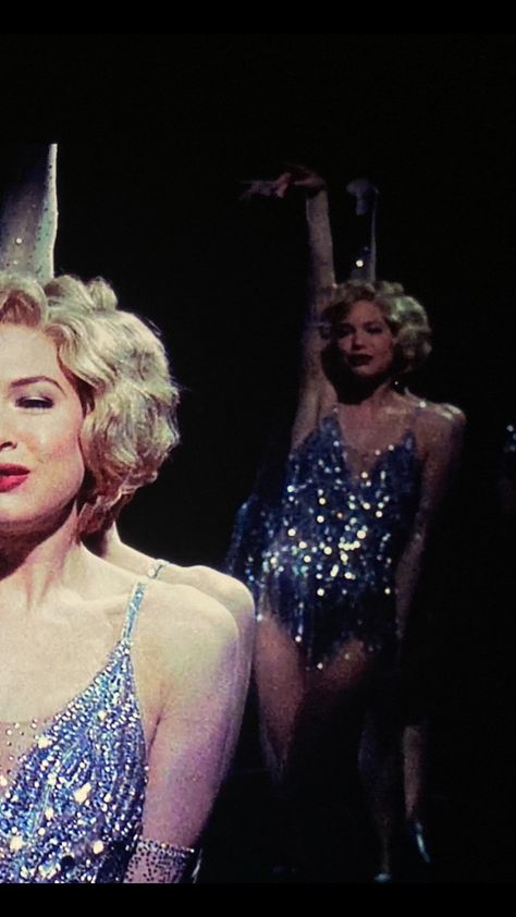 2002 Aesthetic, Chicago 2002, Chicago Costume, Musical Theatre Dance, Chicago Movie, Roxie Hart, Chicago Musical, Chicago Aesthetic, Veronica Sawyer