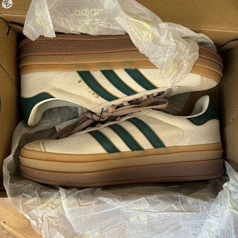 Size 9. Stockx Certified. Too Big For Me Platform Adidas, Adidas Originals Gazelle, Adidas Shoes Women, Fresh Kicks, New Hobbies, Fit Inspo, Shoes Women, Fitness Inspo, Adidas Shoes