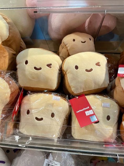 Bread Plushie, Cute Squishies, Kawaii Plushies, Cute Stuffed Animals, Cute Little Things, Rilakkuma, Cute Toys, Cute Plush, Cute Dolls