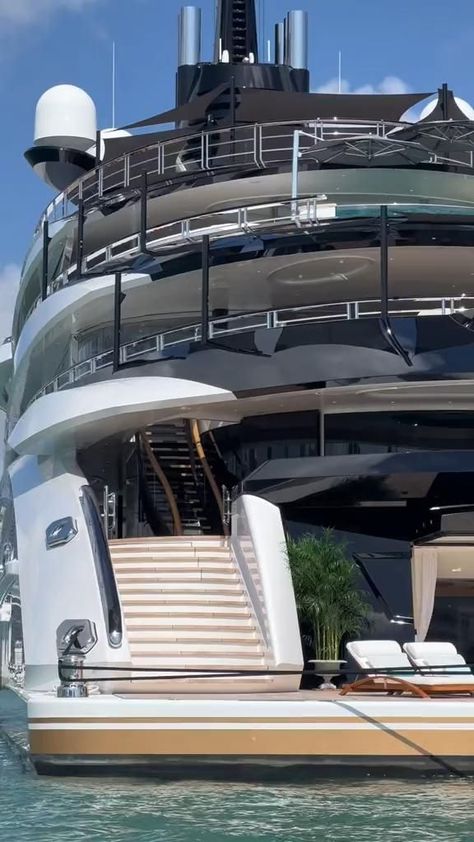 Yachts, Luxury boats, Superyach Jets Privés De Luxe, Yacht Aesthetic, Luxury Yacht Interior, Best Yachts, Luxury Private Jets, Private Yacht, Yacht Interior, Yacht Life, Boats Luxury