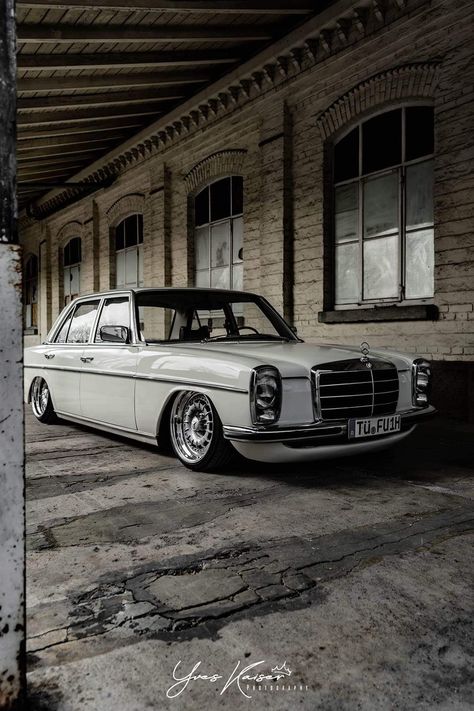 W114 Mercedes, Mercedes W124 Coupe, Mercedes Benz W115, W115 Mercedes, Mercedes W114, Custom Mercedes, Mercedes Benz Coupe, Old Mercedes, Mercedes 300sl