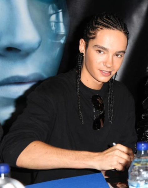 2009 Tom Kaulitz, Tom Kaulitz 2010, Tokyo Hotel, Tokyo Hotels, James Mcavoy, Bill Kaulitz, Tom Kaulitz, Tumblr Boys, Dylan O