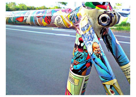 We can guarantee you will be envious of every single one of these custom painted bikes... Hipster Bike, Bici Fixed, Sepeda Fixie, Bicycle Paint Job, Bike Swag, Paint Bike, Bicycle Safety, Bike Details, Bicycle Painting