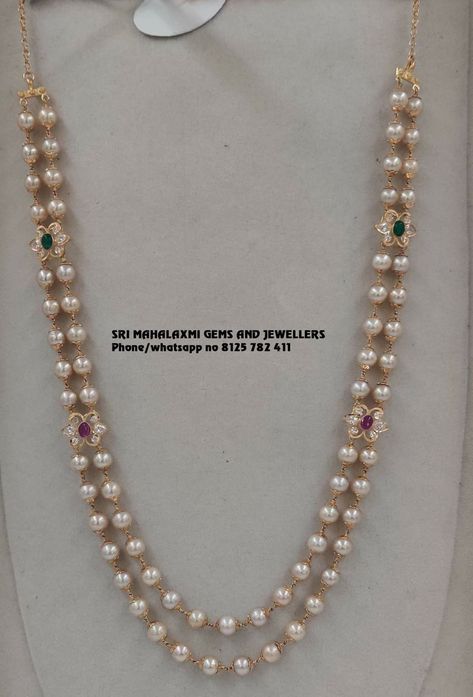 Gold Pearl Jewelry, Mala Jewelry, Perhiasan India, Pearl Jewelry Design, Gold Jewelry Simple Necklace, Pearl Necklace Designs, Jewelry Set Design, Beaded Necklace Designs, Gold Jewelry Stores