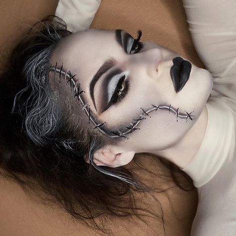 Black Bride Halloween Makeup, Bride If Frankenstein Makeup, Punk Bride Of Frankenstein, Rockabilly Bride Of Frankenstein, Lady Frankenstein Makeup, Frankensteins Bride Make Up, Bride Of Frankenstein Costume Makeup, Frankenstein Wife Makeup, Female Frankenstein Makeup