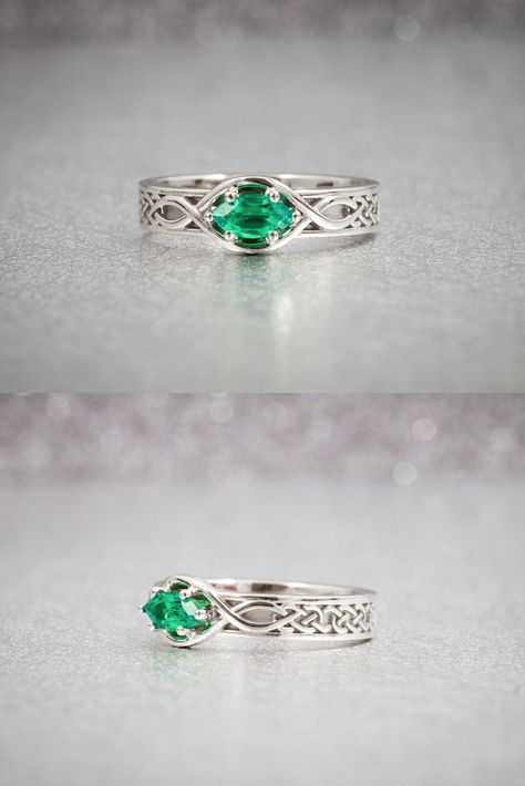 Elf Inspired Engagement Ring, Wedding Proposal Ideas Engagement, Elf Ring, Irish Wedding Rings, Most Beautiful Engagement Rings, Engagement Ring Designs, Gold And Emerald, Celtic Engagement Rings, Fake Diamond