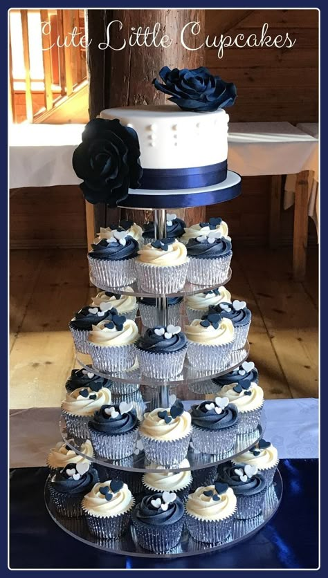 Navy Blue And Silver Wedding Decorations, Dark Blue Wedding Cake, Navy Quince, Bday Snacks, Blue Wedding Cupcakes, Wedding Cake With Cupcakes, Woolworth Cheesecake, Navy White Wedding, White Wedding Cupcakes