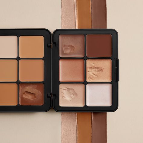 An easy-to-use cream face palette with all you need to conceal, contour, highlight, and underpaint like a pro for a flawlessly sculpted look Skin Palette, Cream Contour Palette, Contour And Highlight, Bronzer Palette, Highlight Palette, Contour Highlight, Concealer Shades, Concealer Palette, Cream Face