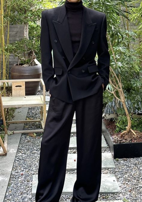 Full Black Formal Outfit Men, Fancy Man Outfit, Luxury Retail Work Outfits, Male Cardigan Outfit Aesthetic, Ysl Suits Men, Dark Formal Outfit Men, Casual Black Outfit Men, Gala Suits For Men, Psychologist Aesthetic Outfit