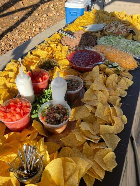 Taco Tuesday Dinner Party, Nacho Bar Reception, Nachos Bar Party, Taco Charcuterie Board Table, Nachos Table Party Ideas, Nacho Charcuterie Table, Taco Themed Wedding Reception, Birthday Nacho Bar, Mexican Charcuterie Table