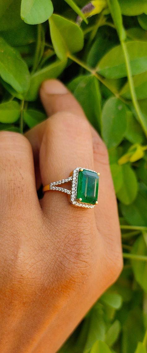 Gold Emerald Engagement Ring, Emerald Ring Design, Wedding Ring Emerald, Emerald Anniversary, Heirloom Ring, Heirloom Rings, Ring Cuts, Natural Emerald Rings, Engagement Ring For Her