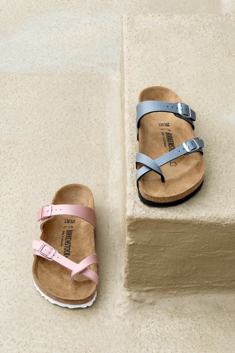 Sandals 2020 Trends, Cute Casual Shoes, Diy Plaster, Pretty Sandals, Shoe Image, Spring Styles, Trendy Sandals, Suede Leather Shoes, Walk In My Shoes