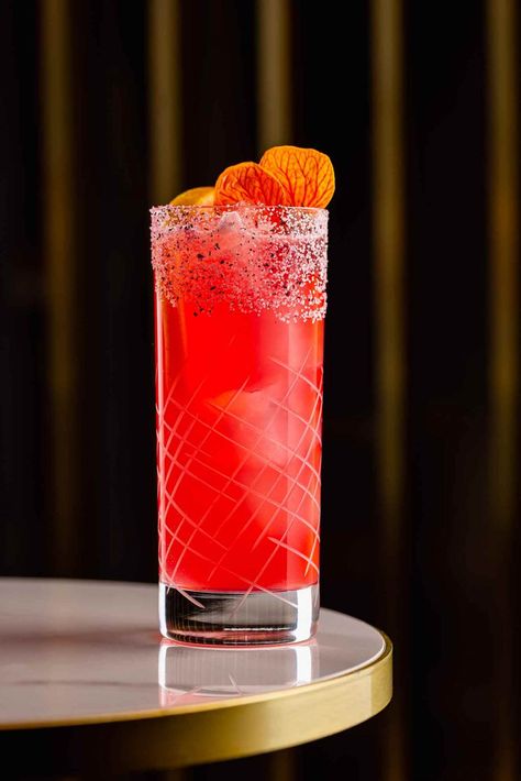 Hibiscus Paloma From Gatsby's Cocktail Lounge - Imbibe Magazine Hibiscus Paloma, Hibiscus Cocktail, Hibiscus Syrup, Paloma Recipe, Paloma Cocktail, Mezcal Cocktails, Alcholic Drinks, Tequila Cocktail, Grapefruit Soda