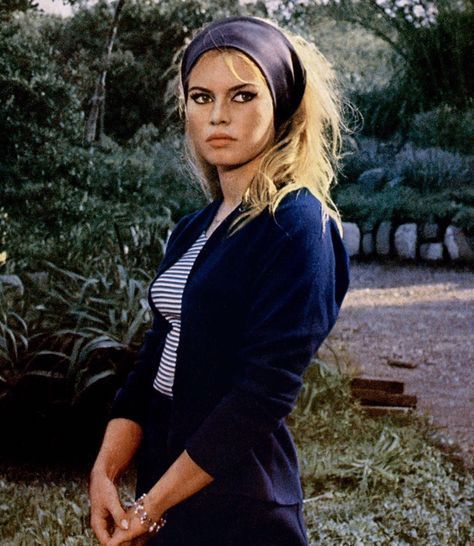 Brigitte Bardot, Blonde Hair, A Woman, Trees, Blonde, Hair, Blue