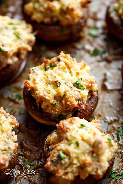 Stuffed Mushrooms - Cafe Delites Sausage Cream Cheese Dip, Mushroom Things, Toast Aperitif, Football Foods, Sausage Cream Cheese, Mushrooms Recipes, Mushroom Appetizers, Sausage Stuffed Mushrooms, Crab Stuffed Mushrooms