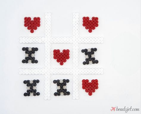 Perler Beads Ideas Valentines Day, Perler Beads Valentines Day, Valentine’s Day Perler Beads, Valentines Perler Bead Patterns, Valentines Day Perler Bead Patterns, Pearled Bead, Rave Bracelets, Melt Beads, Melt Beads Patterns