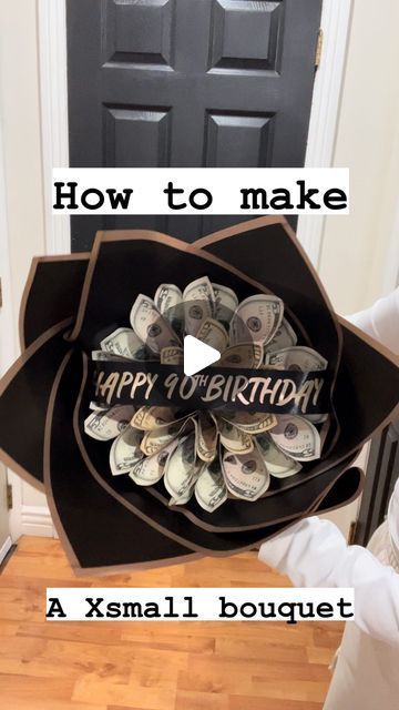 Money bouquet🤑&floral supplies🤎 on Instagram: "Make a Xsmall money bouquet with me !🩷🌸🩷  I do not own the rights to the song Song credit // I like the way you kiss me artemas  #moneybouquet #moneybouquetbyluxurybouquetss #moneybouquetutorial" Diy Money Bouquet Ideas For Men, Christmas Money Bouquet, Making A Money Bouquet, Money And Candy Bouquet, How To Make Money Bouquet Birthday, Money Ideas For Birthday, Money Decorations Ideas Creative, Birthday Money Bouquet Ideas, Manly Bouquet