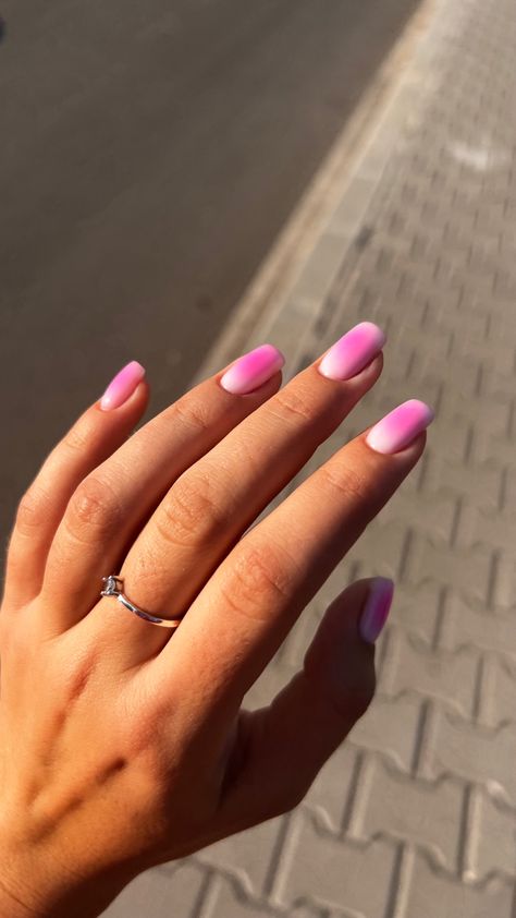 August Nails Ideas Square, Pink Aura Nails Square, Aura Manicure, Aura Short Nails, Square Aura Nails, White Aura Nails, Short Aura Nails, Air Nails, Nailart Pink