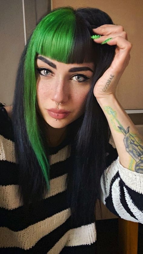 Discreet Colored Hair, Black Green Split Dye, Black And Green Color Block Hair, Black And Purple Color Block Hair, Lime Green Hair Streaks, Green And Black Split Dye Hair, Black Hair Green Streaks, Black Green Hair Color, Green Hair With Black Highlights