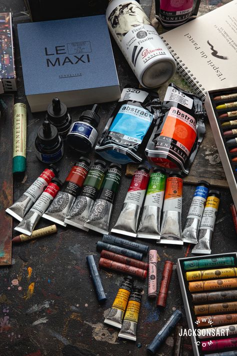 Painting Materials Art Supplies Aesthetic, Art Supplies Aesthetic, Painting Materials, Art Eras, Ram Ji, Earth Pigments, Watercolour Paint, Gift Inspo, Jackson's Art