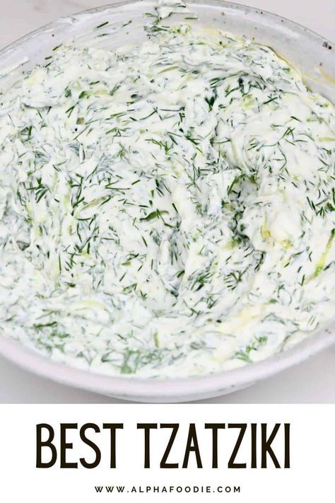 Healthy Tzatziki Sauce, Gyro Sauce, Gyro Recipes, Taziki Sauce, Greek Tzatziki Recipe, Greek Tzatziki, Greek Sauce, Dips Recipes, Tzatziki Sauce Recipe