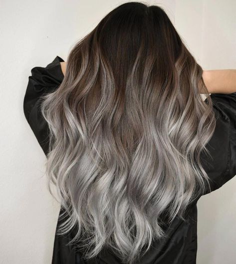 Long Grey Hair, Carmel Balayage, Grey Ombre Hair, Gray Balayage, Blonde Balayage Highlights, Ash Hair Color, Blond Balayage, Silver Grey Hair, Ombré Hair