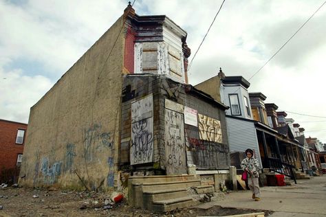 Slums growing in usa Camden New Jersey, Rich Country, Habitat For Humanity, Poor People, Inner City, Affordable Housing, Abandoned Buildings, Countries Of The World, Abandoned Places