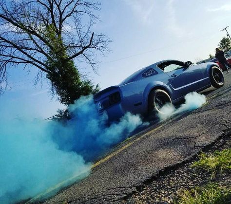 Gender Reveal Ideas For Car Guys, Gender Reveal Ideas Cars, Gender Reveal With Car, Truck Gender Reveal Ideas, Gender Reveal Car Theme, Gender Reveal Ideas Car, Car Gender Reveal, Gender Reveal Boy, Gender Reveal Ideas Car Burnout