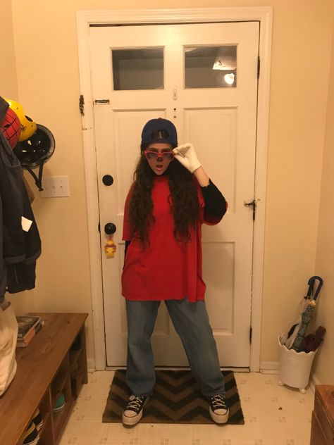 Halloween Costumes For Mexicans, Baggy Jeans Halloween Costume, Halloween Costumes Women Appropriate, Adam Sandler Outfits Halloween, Max Goof Halloween Costume, Max Good Costume, Character To Dress Up As, Quick At Home Halloween Costume, Identity Theft Costume