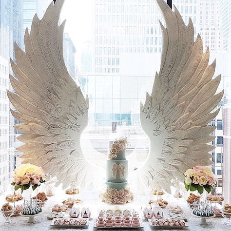 107 Likes, 4 Comments - EVENT STYLING TIPS & VIDEOS (@eventsbyrozy) on Instagram: “Now that's a backdrop!! 😳😇🕊 repost: @finecakesbyzehraofficial wings created by: @engineeredarts…” Angel Baby Shower, Angel Theme, Decoration Evenementielle, Baptism Decorations, Baptism Party, Cadeau Photo, Baby Christening, Heaven Sent, Sweet Table