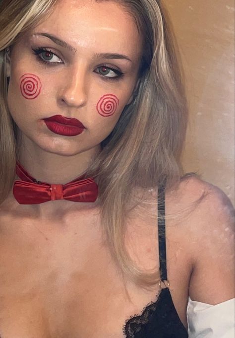 Jigsaw Girl Costume, Saw Costume Women, Girl Jigsaw Costume, Jigsaw Costume Women Outfit, Saw Halloween Costume Women, Jigsaw Costume Women, Saw Halloween Costume, Saw Costume, Jigsaw Makeup