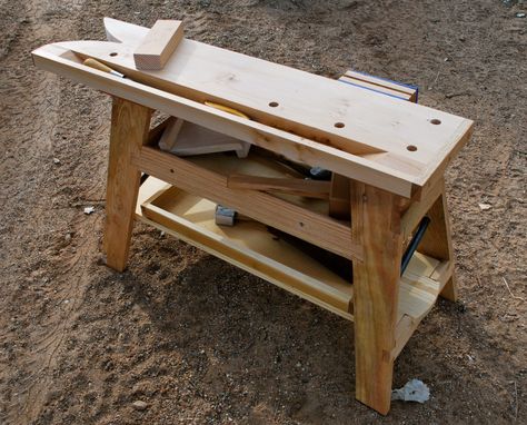 Build Your Own Garage, Workbench Stool, Modern Woodworking, Portable Workbench, Wood Trellis, Workbench Plans, Garage Work Bench, Woodworking Workbench, Woodworking Hand Tools