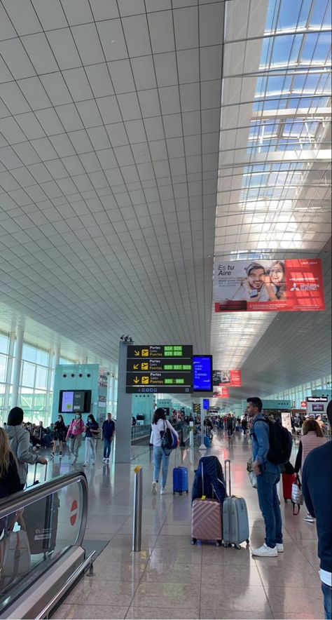 Airport, Barcelona El Prat, Spain Barcelona Airport Snapchat, Barcelona Airport Aesthetic, Spain Airport, Barcelona Vibes, Barcelona Airport, Airport Vibes, Itunes Card, Airport Pictures, Airport Aesthetic