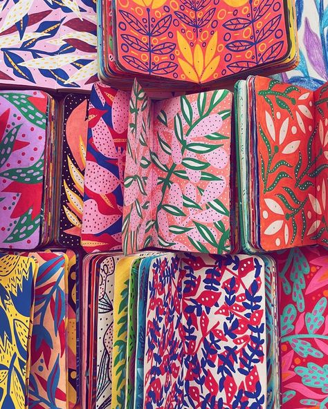 Colourful Sketchbook, Polina Oshu, About History, Printing Fabric, Sketchbook Inspiration, Moleskine, Bright Colors, Art Journal, Pattern