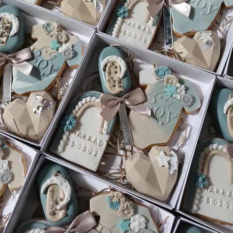 Bespoke baby annoucement favours . Baby Favours Ideas, Baby Boy Favors, Boy Party Favors, Baby Boy Announcement, Baby Favors, Baby Sprinkle, Boy Party, Favor Boxes, Baby Announcement