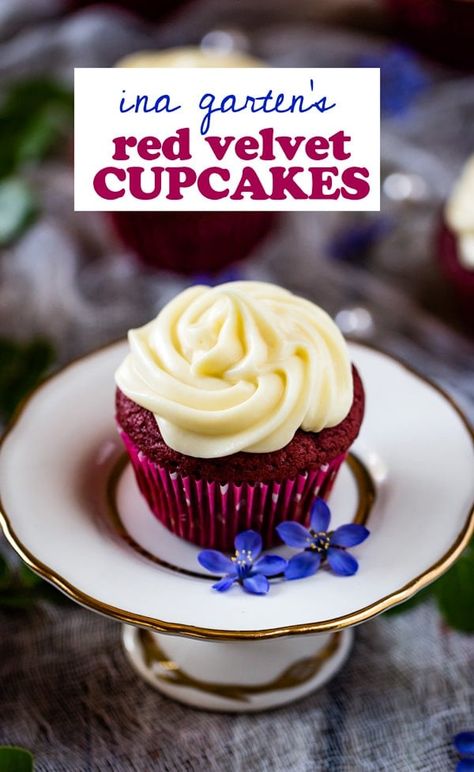 Best Red Velvet Cupcakes, Homemade Cream Cheese Frosting, Red Velvet Cupcakes Recipe, Valentines Brunch, Apple Cakes, Homemade Cream Cheese, Fall Cupcakes, Cupcakes Recipes, Mini Dessert